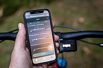 E-Tube-App auf Smartphone.